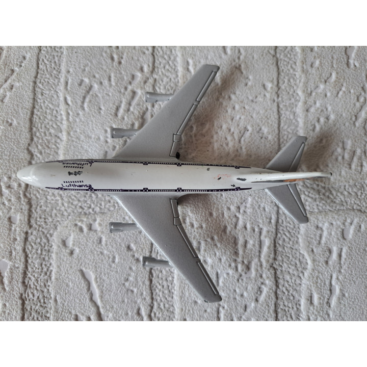 Boeing 747 Lufthansa Matchbox SB31 11x10x4cm (2) - vliegtuig