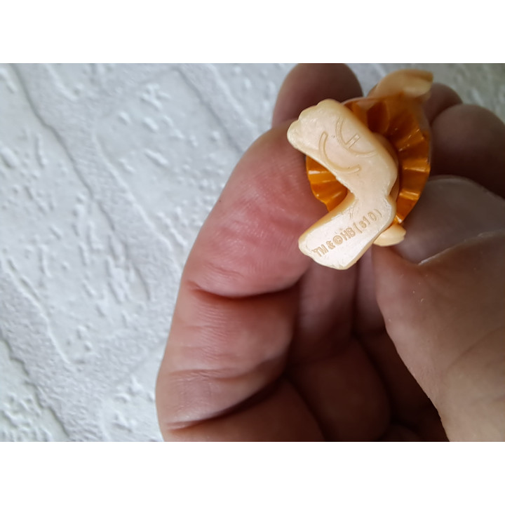 Fred Flintstone Verrassingseieren Papalina 1997 2.5x1.5x4cm -  flintstones