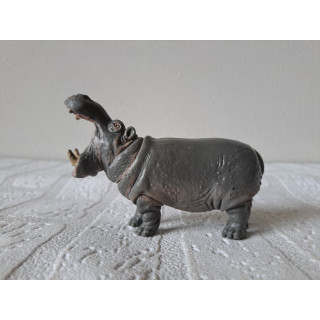 Schleich 14132 Hippopotamus Wild Life Hard Rubber Figure 11 x 8 x 4 cm
