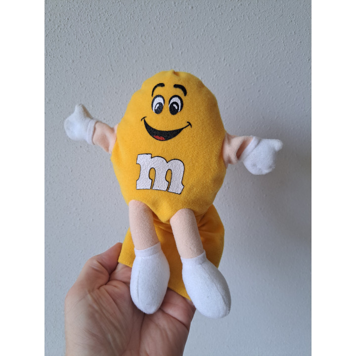 Pluche Yellow van stof handpop M en M 22x6x25cm (2)