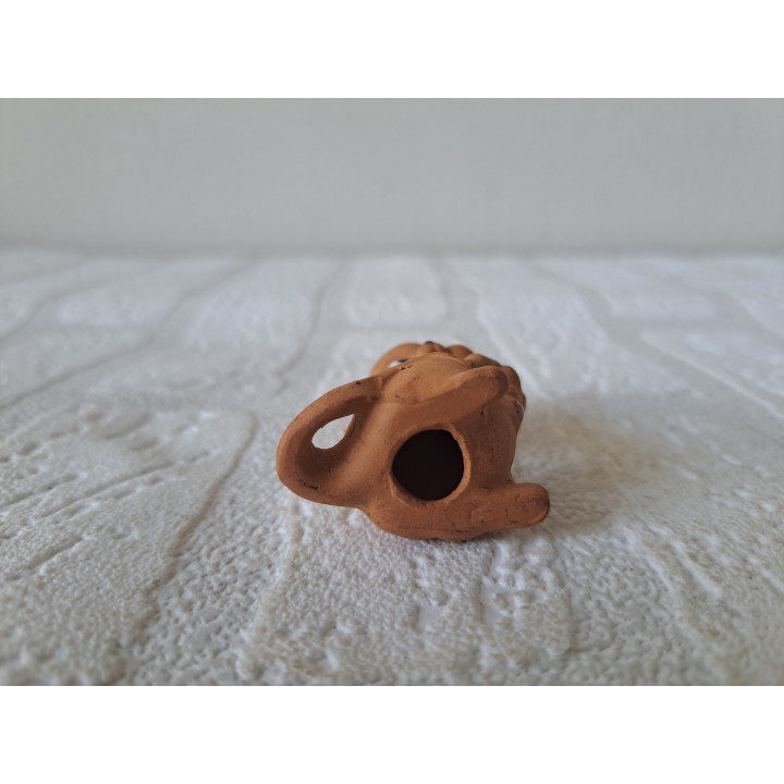 Muis Figuur van Aardewerk met Bloem 4x2.5x5.5cm