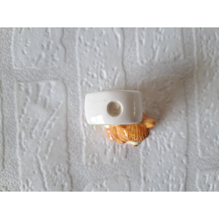 Kaarshouder van porselein met beer en cijfer 3 5x4x6cm- beeldjes