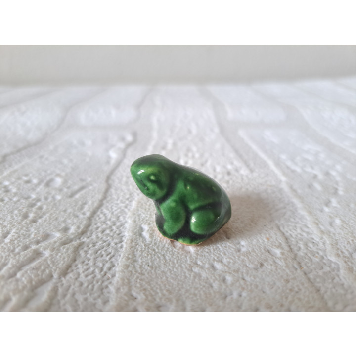 Kleine kikker van keramiek 3x2.5x2cm - dierfiguren