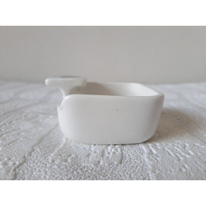 Asbak met speelkaart symbool schoppen, porselein 7x8.5x4cm - handgemaakt