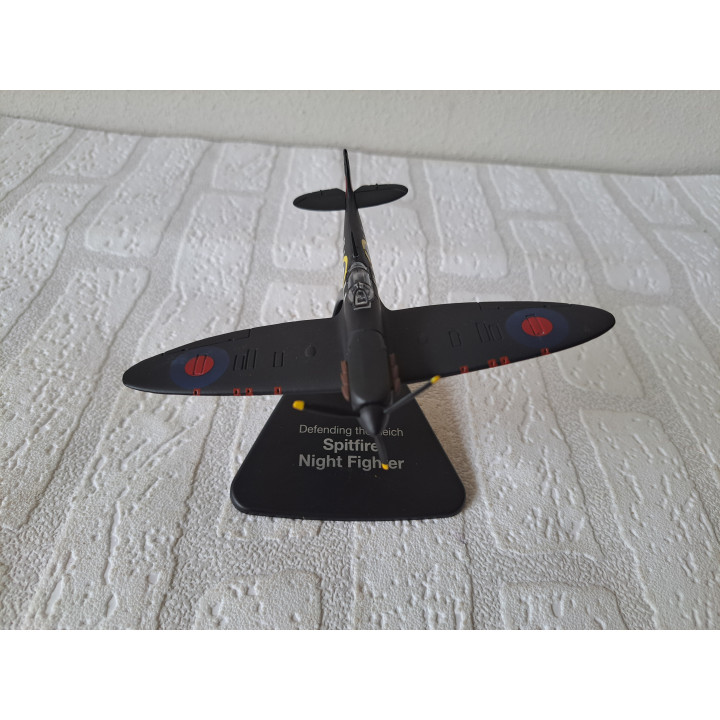 Supermarine Spitfire Nightfighter vliegtuig WWII 1:72 Atlas 4909310 - vliegtuigen