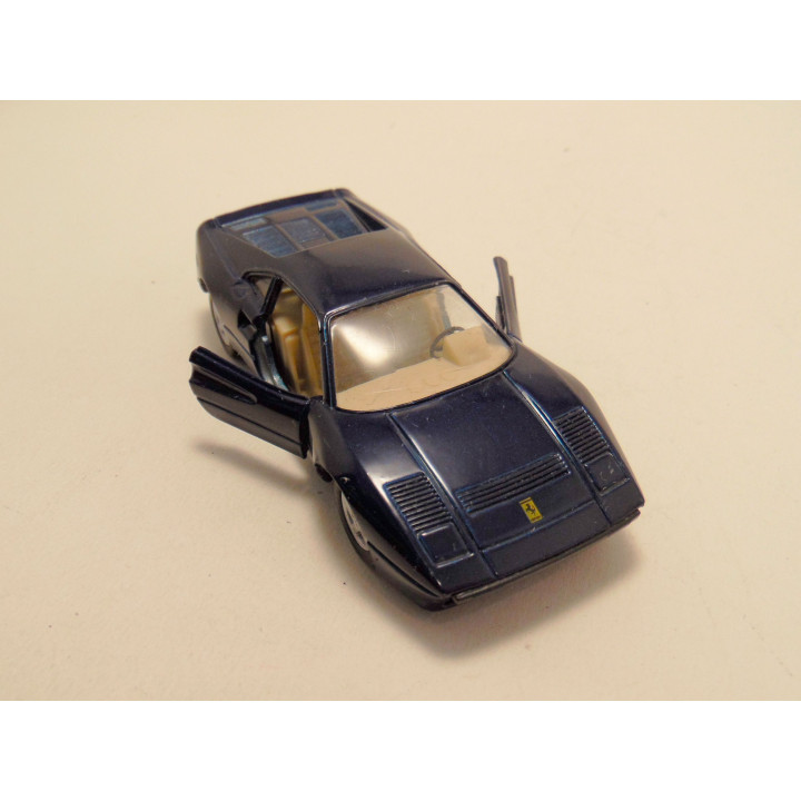 Ferrari 288 GTO 1:39 Maisto blauw Ferrari 288 GTO 1:39 Maisto blauw