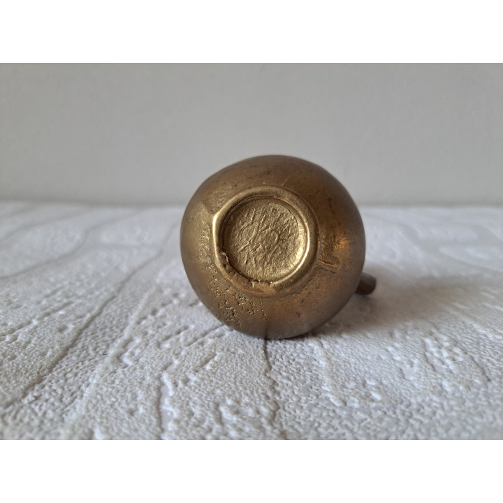 Waterkan - vaasje van brons D5.5xH7cm -  vaasjes