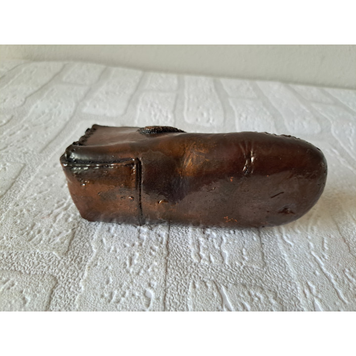 Middeleeuwse schoentje gegoten in brons 14x5x7cm - schoenen