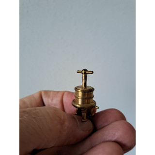 Fruit-wijnpers van messing voor poppenhuis D1.5xH3.5cm