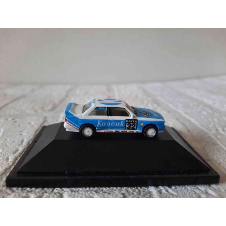 BMW M3 DTM 1993 Kaucuk 1:87 Herpa 035781