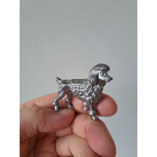 Poedel hond van metaal 5x1.5x4.5cm