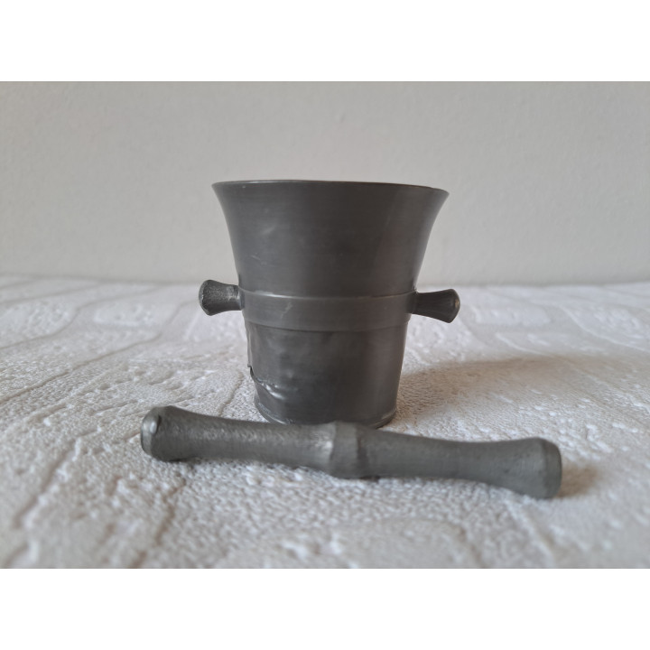 Vijzel van Tin 7x6x6cm - tin