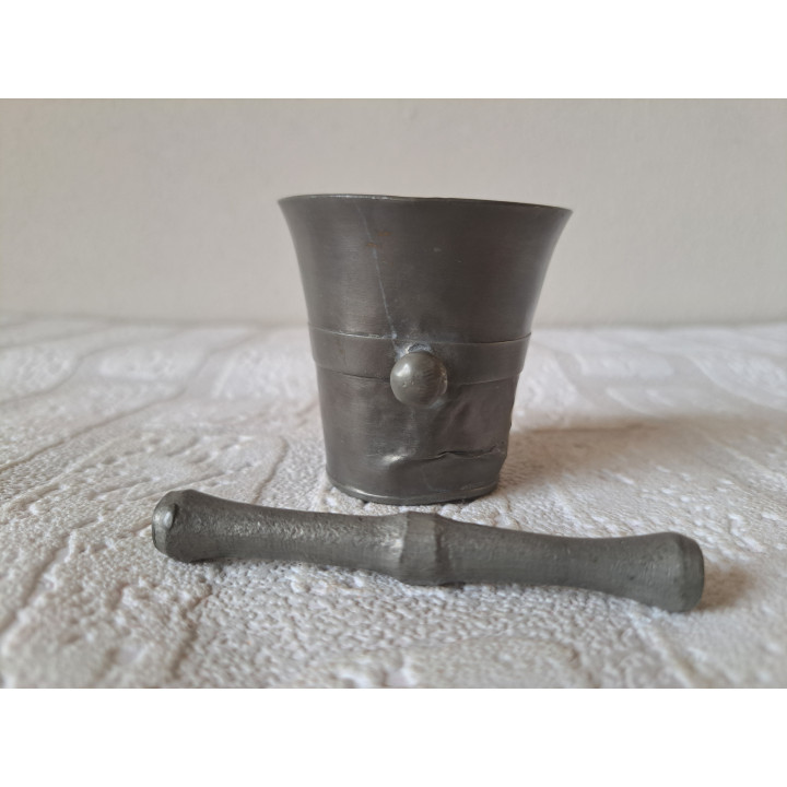 Vijzel van Tin 7x6x6cm - tin