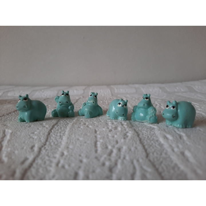 Set nijpaarden van kunststof 1.5x2cm - dierfiguren