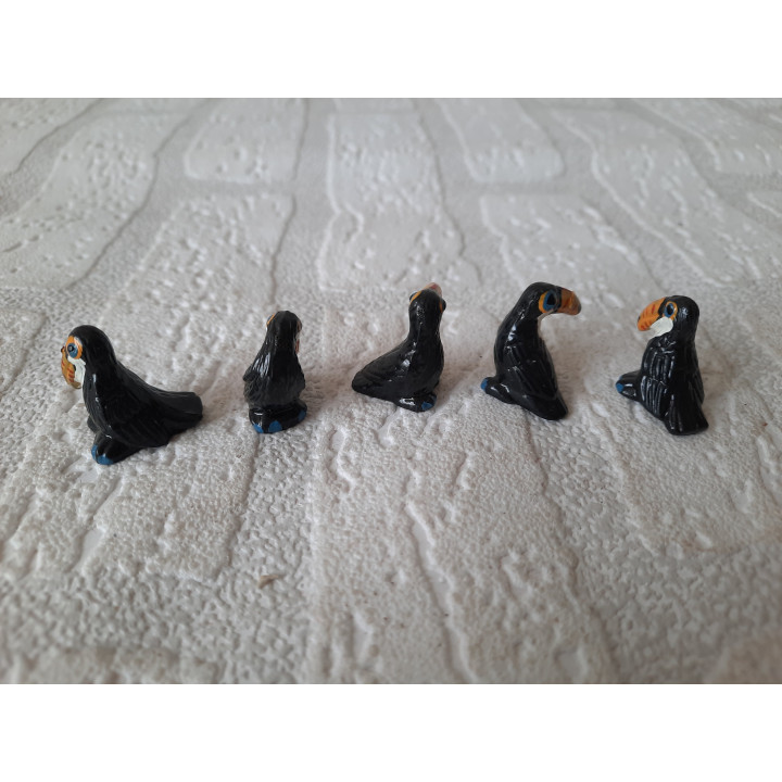 Set van 5 stuks Toekans van kunststof 1.5x2cm - dierfiguren
