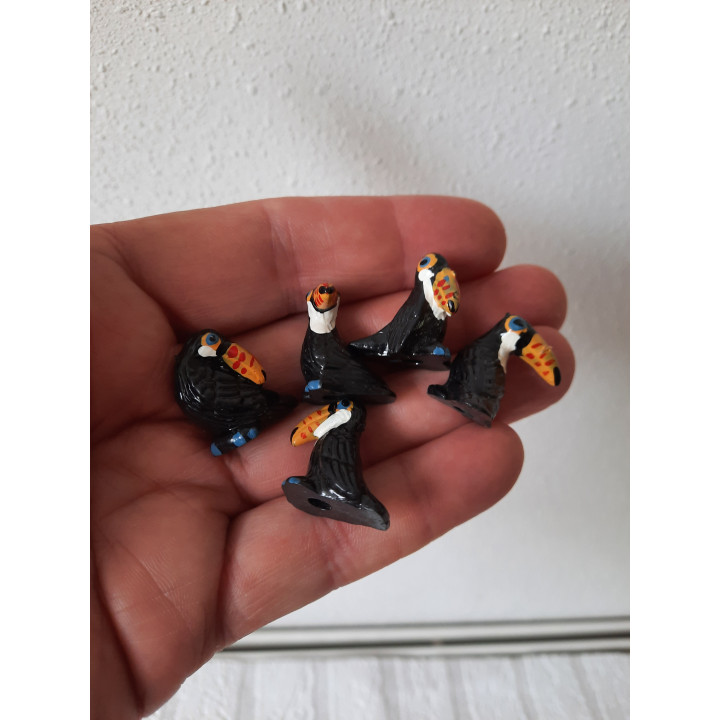 Set van 5 stuks Toekans van kunststof 1.5x2cm