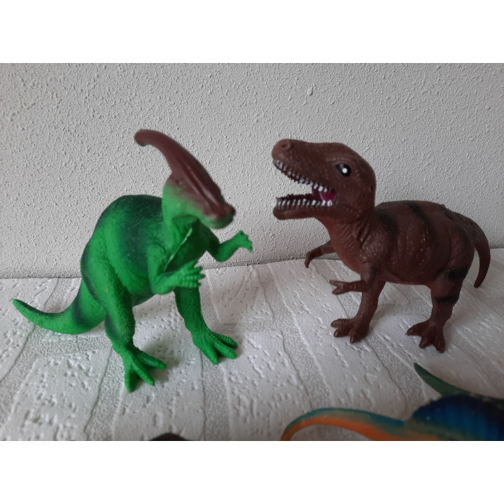 Set dinosaurussen van hard rubber tussen 6.5 en 13cm hoog - dierfiguren Set dinosaurussen van hard rubber tussen 6.5 en 13cm hoog - dierfiguren
