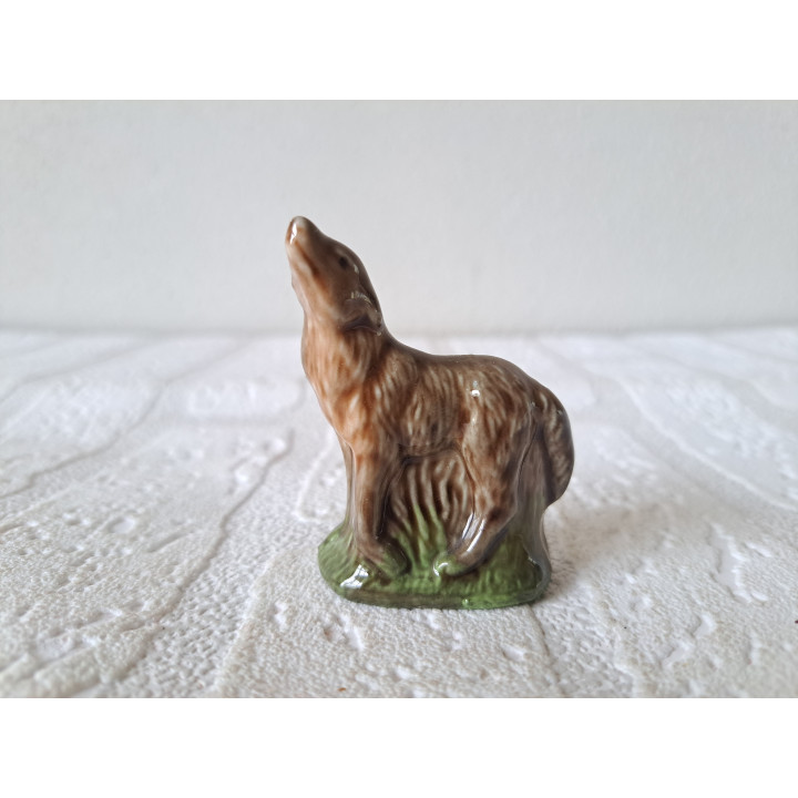Wolf van porselein Whopper Wade Engeland 5x2x6cm - dierfiguren