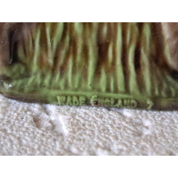 Wolf van porselein Whopper Wade Engeland 5x2x6cm - dierfiguren