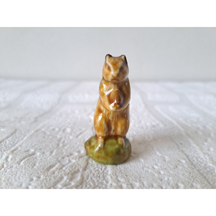 Eekhoorn van porselein Whopper Wade Engeland D2.5xH5cm - dierfiguren