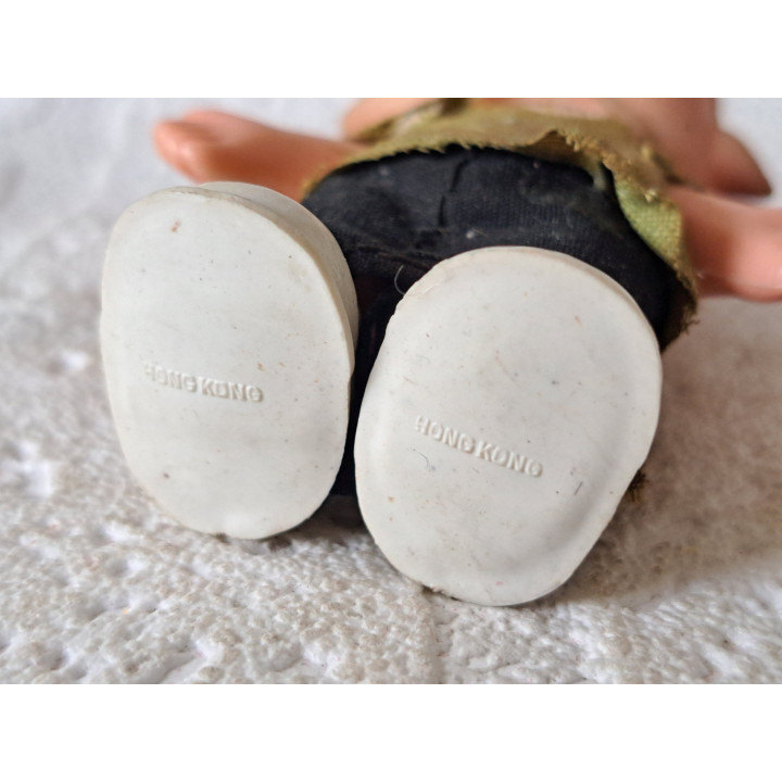 Jongen pop van rubber Mascot Hong Kong 5x3.5x8cm - poppen