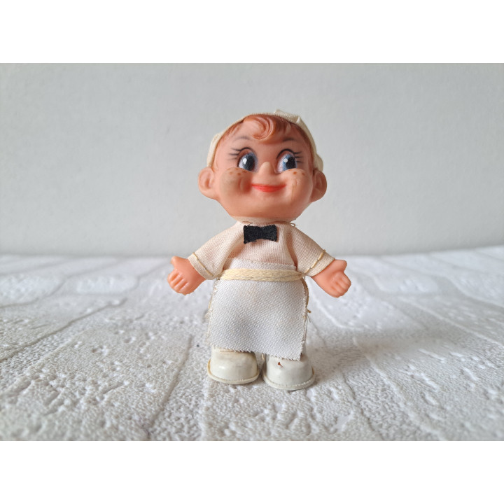 Koksjongen pop van rubber Mascot Hong Kong 5x3.5x8cm - poppen