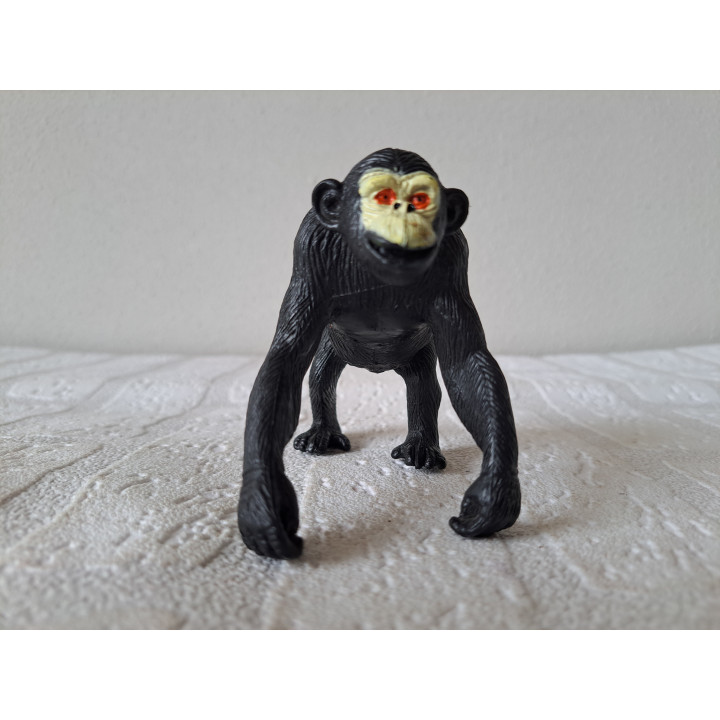 Chimpansee mensaap van hard rubber 1998 11x6x8cm - dierfiguren