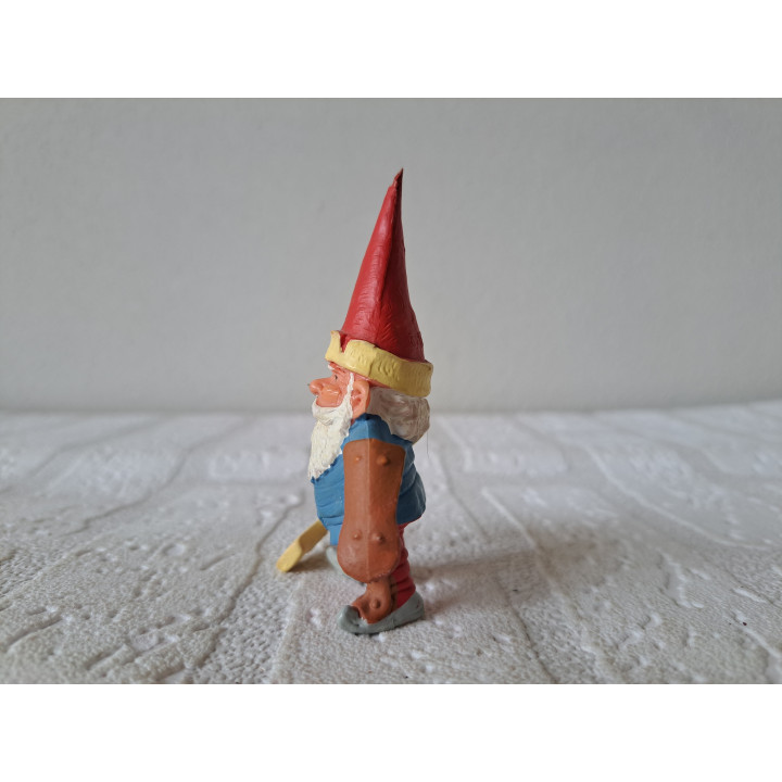 David de kabouter met IJshockeystick Hard rubber 5.5x3x9cm - David de kabouter