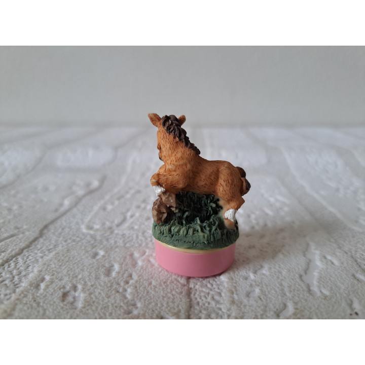 Paard met hond stempel van kunsthars D2.5x4.5cm - stempels