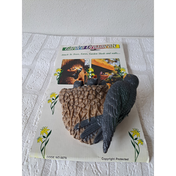 Vogelnestje van hard rubber 20x34x7cm zwart - tuin