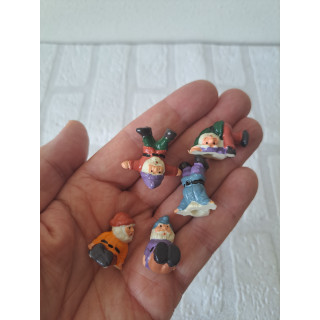 5 stuks kabouters van kunststof 1.5x3cm