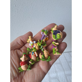7 stuks krokodillen van kunststof Ferrero 1992 2.5x3.5cm