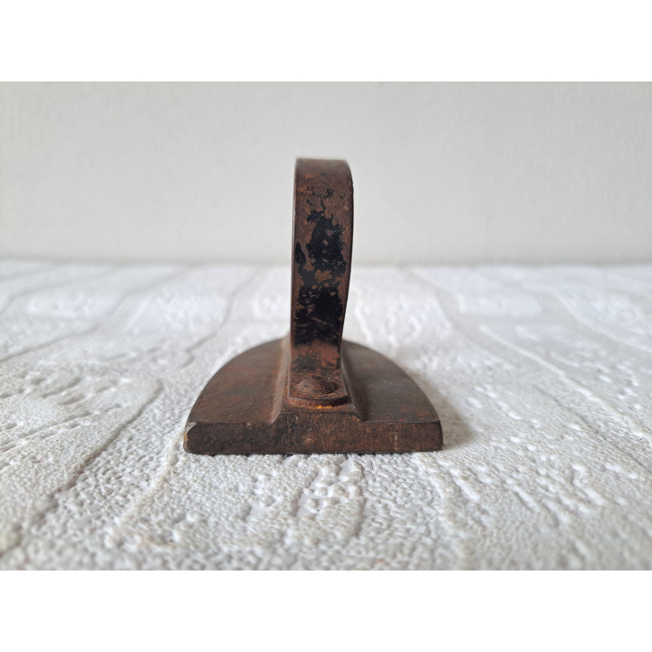Strijkbout van gietijzer 9x5.5x6cm - strijkbouten