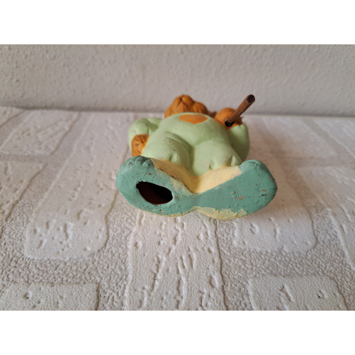 Konijn van aardewerk met schep 7.5x4x12.5cm - dierfiguren