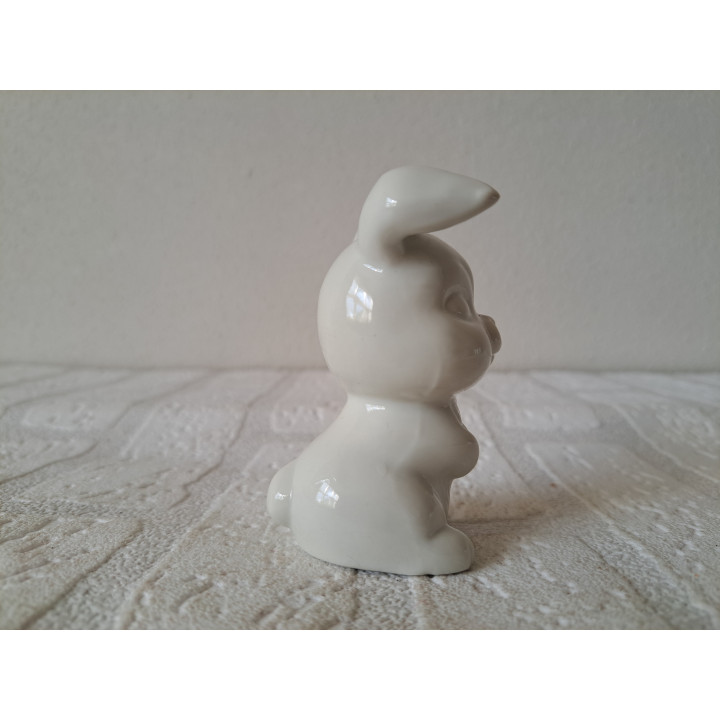 Rechtop zittend konijn van porselein 6x4.5x8cm - dierfiguren