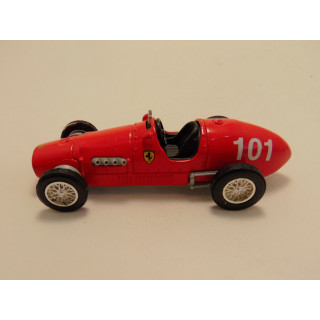 Ferrari 500 F2 1952 formule 2 1:35 rood