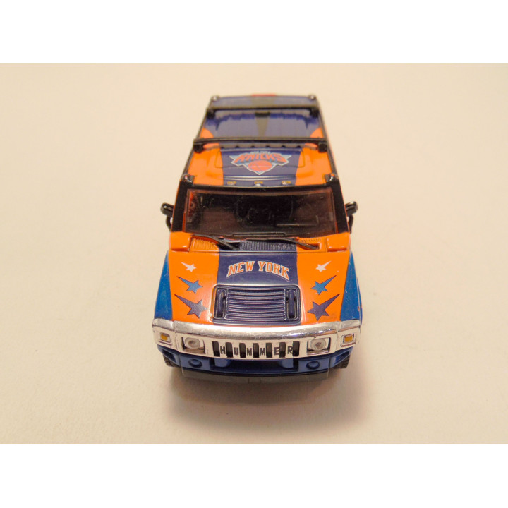 Hummer H2 Basketball New York Knicks Fleer Collectibles