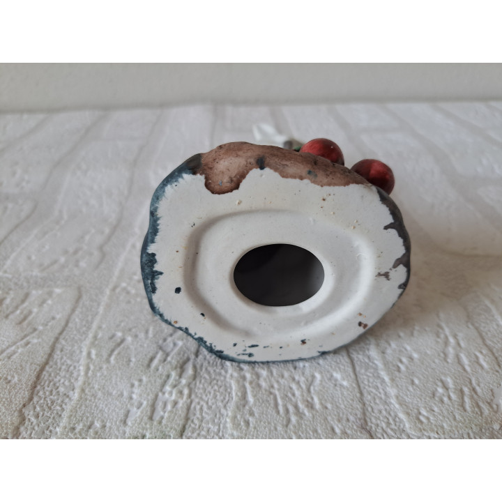 Uil van porselein met mand en appels D8xH13cm - dierfiguren Uil van porselein met mand en appels D8xH13cm - dierfiguren