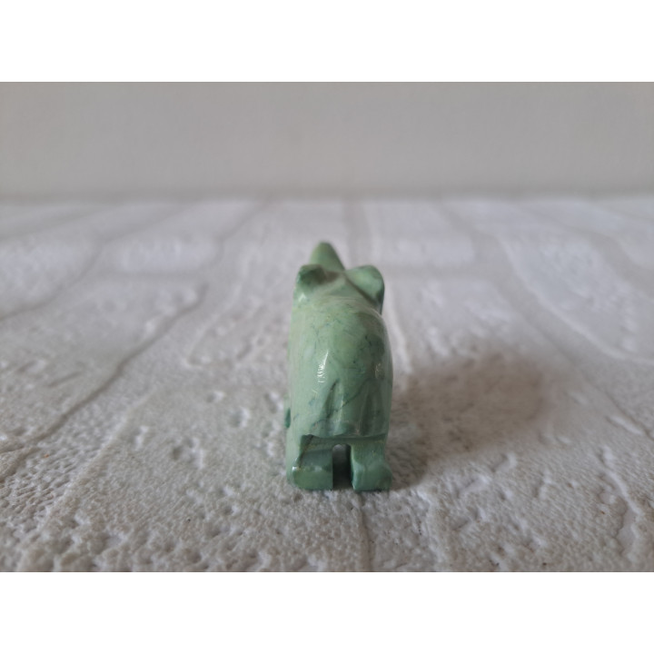 Groene neushoorn van natuursteen 5.5x1.5x3cm - dierfiguren