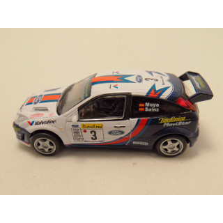 Ford Focus WRC Ford rally sport met Meya en Sainz Cararama 1:43