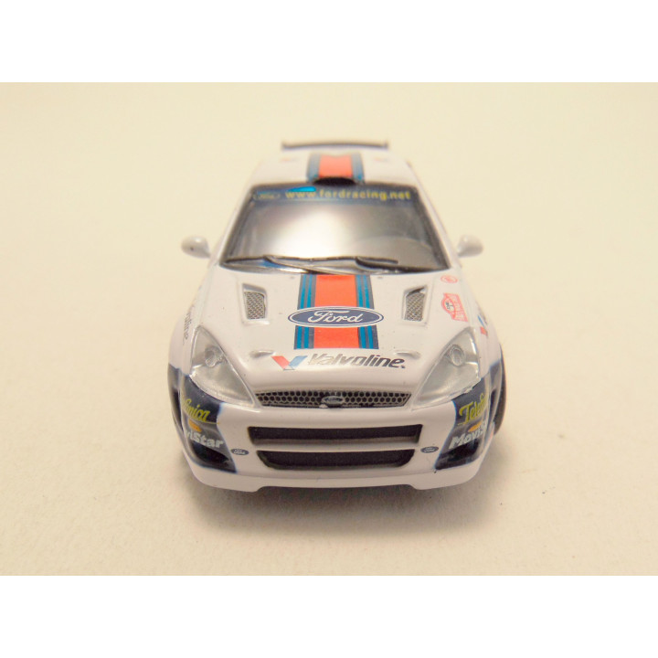 Ford Focus WRC Ford rally sport met Meya en Sainz Cararama 1:43