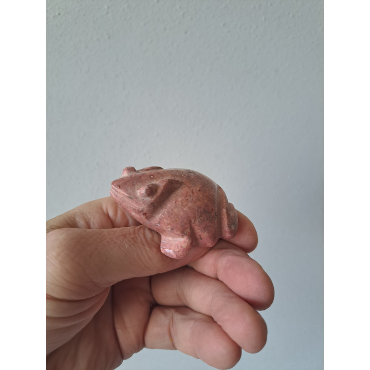 Kikker van natuursteen 6x5x3.5cm bruin