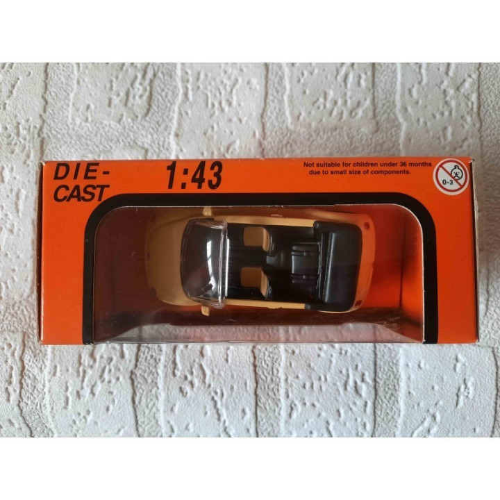 Volkswagen new beetle cabrio 1:43 Flevo toys 48493 geel
