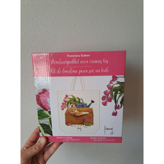 Poes borduurpakket voor Canvas tas 38x42cm 1024 ONGEOPEND