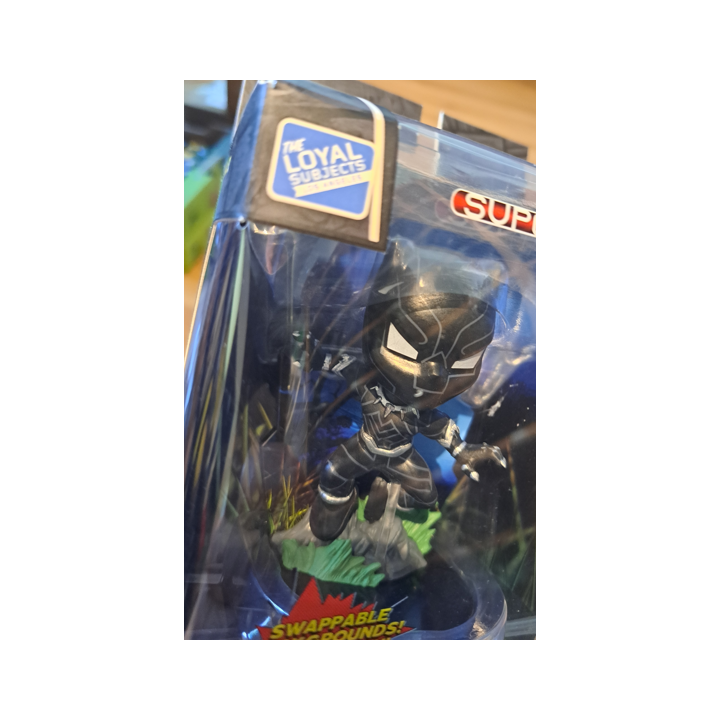 Black Panther Marvel Superama The loyal subjects ONGEOPEND - Black Panther