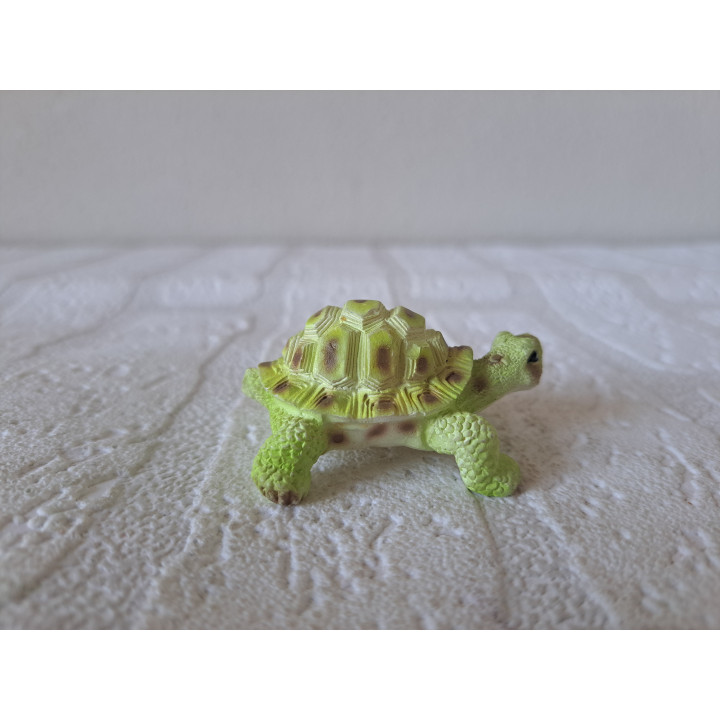 Schildpad van kunsthars 5.5x4x2.5cm - dierfiguren