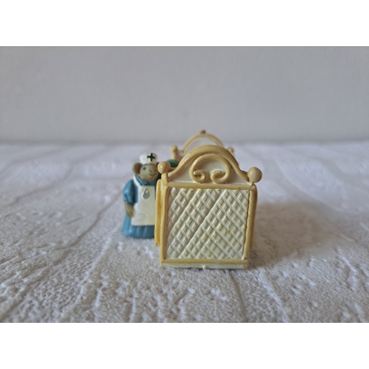 Verpleegster muis van kunsthars met zieke muis Enesco 1286355 - dierfiguren