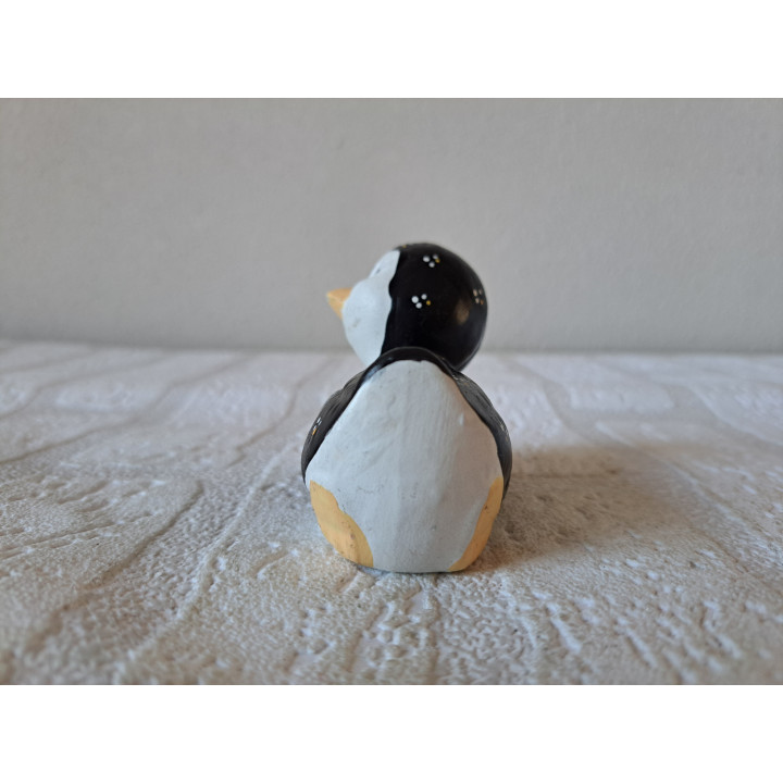 Liggende pinguïn van aardewerk 8x4x6cm - dierfiguren