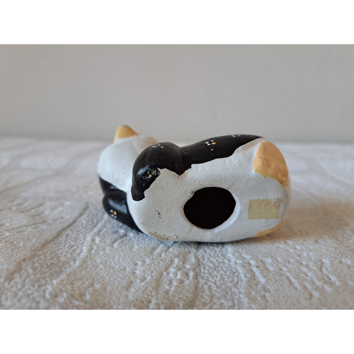 Liggende pinguïn van keramiek 8x4x6cm - dierfiguren