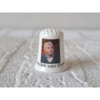 Andre van Duin Nederlands komiek vingerhoedje